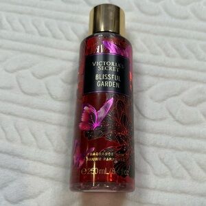💗 Victoria Secret - Blissful Garen‎ Body Spray
